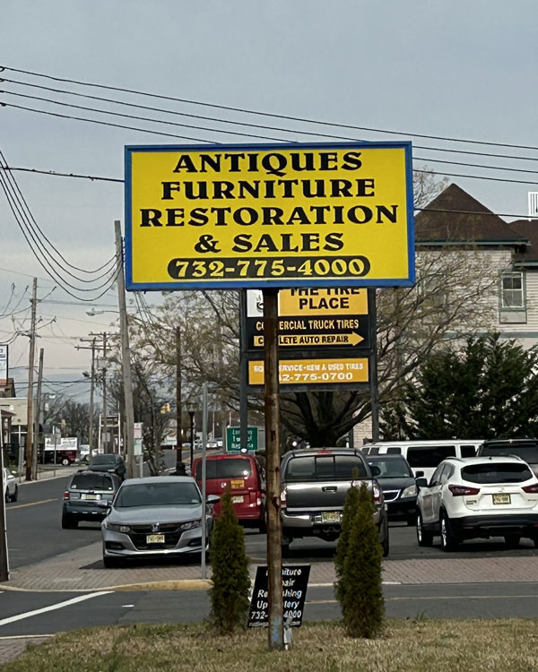 Sign in front of Ruding and Wood
